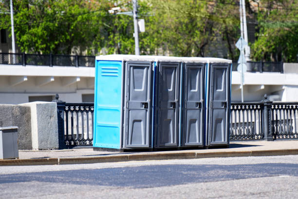 Best Porta potty rental near me  in Hobart, WI