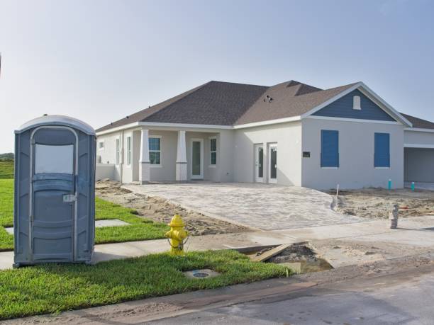 Best Luxury portable toilet rental  in Hobart, WI